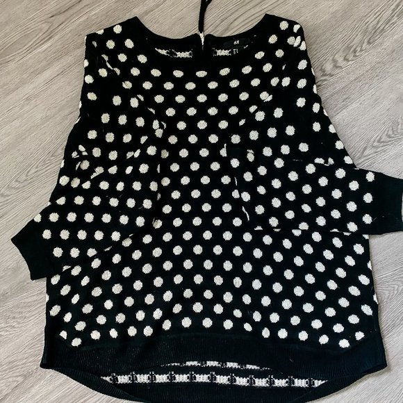 H&M Polka Dot Black And White Sweater - Picture 6 of 7